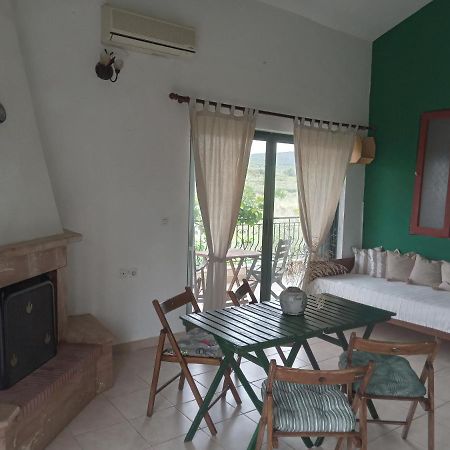 The White Rabbit Guesthouse Eco-Lodge "Cosy Apartment" 사코우디아 외부 사진