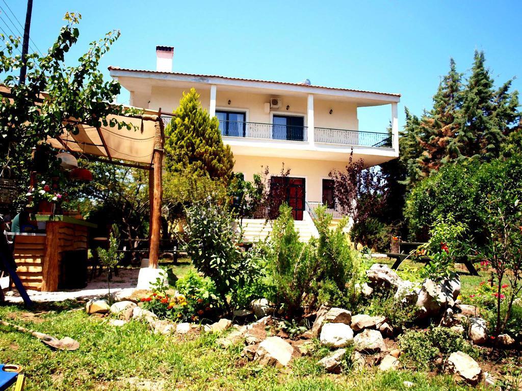 The White Rabbit Guesthouse Eco-Lodge "Cosy Apartment" 사코우디아 외부 사진